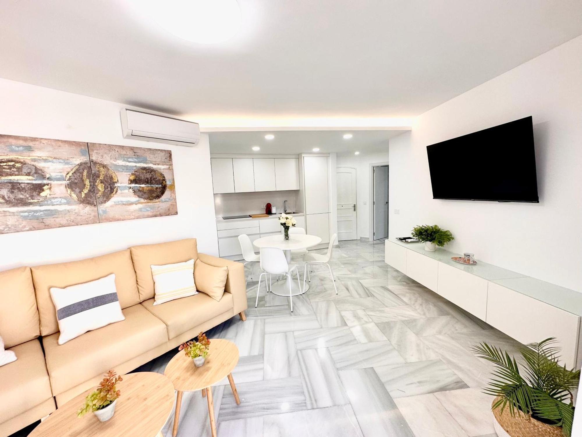 Apartamento, Paradise Sun Beach In Marina Benalmádena Dış mekan fotoğraf
